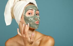 spa-teen-girl-applying-facial-cl - Daily Health Tips: Simple Tricks for a Healthier Life Kaolin Clay