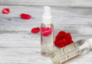 rose-water-in-spray-diffuser-bot - Daily Health Tips: Simple Tricks for a Healthier Life Rose Water