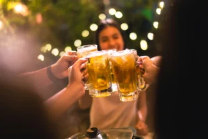 high-intensity-drinking - Daily Health Tips: Simple Tricks for a Healthier Life
