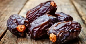 Benefits-of-eating-dates - Daily Health Tips: Simple Tricks for a Healthier Life Medjool Dates