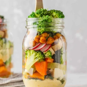 mason-jar-salad-meal-prep - Daily Health Tips: Simple Tricks for a Healthier Life Vegan Mason Jar Meals